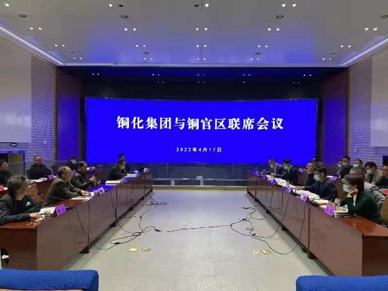 木護(hù)板鋼制書架